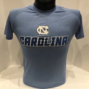 Adult North Carolina Tarheels Lightweight Shirt